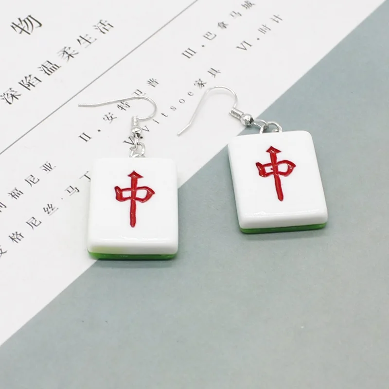 Ilginç yaratıcı tasarım bayanlar mahjong Çin tarzı reçine kolye küpe kanca küpe DIY el yapımı takı yapımı Görüntü 4