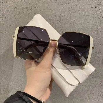 2022 Yeni Vintage Boy Kare Güneş Kadınlar Lüks Marka Büyük Çerçeve Kadın güneş gözlüğü Moda Kadın Gözlük Oculos UV400