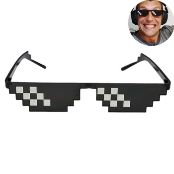 8 Bit Thug Yaşam Güneş Gözlüğü Pikselli Erkek Kadın Marka Parti Gözlük Mozaik UV400 Vintage Gözlük Unisex Hediye Oyuncak Gözlük
