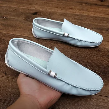 Erkek mokasen ayakkabıları Yaz rahat ayakkabılar Erkekler Nefes Hakiki deri makosenler Trend Tembel Loafer'lar üzerinde Kayma İtalyan Tasarımcı Moccasins