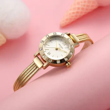 Küçük Bayan kadın Izle Japonya kuvars Saatler Güzel Moda Saat Elbise Zincir Bilezik Yılan Püsküller Kız doğum günü hediyesi Julius 715