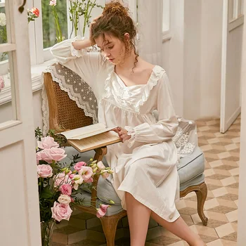 Yeni Bahar Pamuk Prenses Vintage kadın Dantel Uzun Gecelikler Pembe / Beyaz Renk Zarif Kadın Sleepshirt Gevşek gece elbisesi